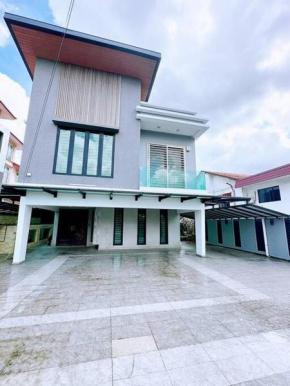 Near ksl bungalow near midvalley BBQ Karaoke wifi 300Mbps